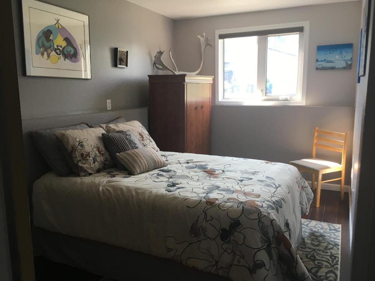 옐로나이프 Polar Nights B&B 외부 사진